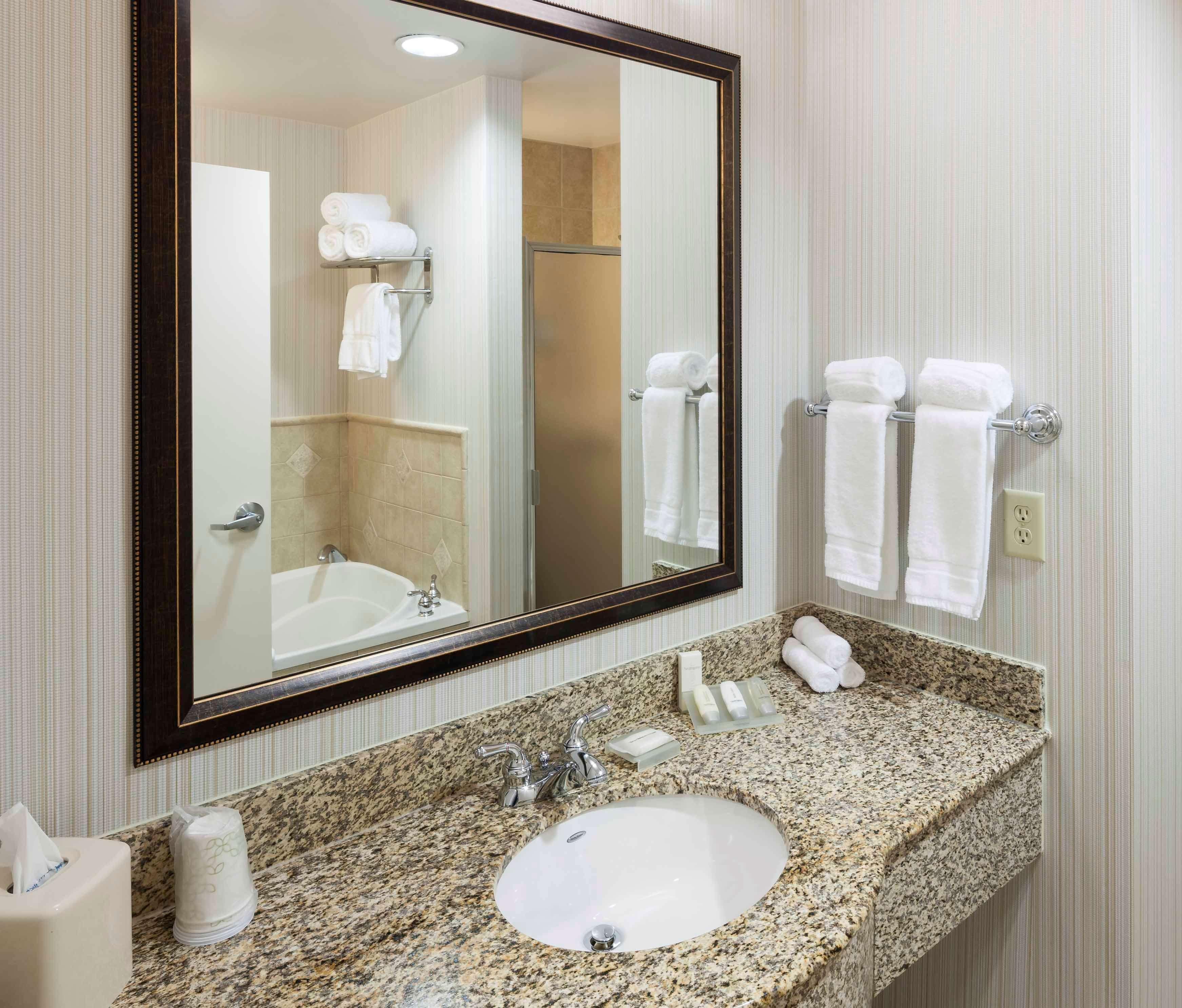 Hilton Garden Inn Dallas Λούισβιλ Εξωτερικό φωτογραφία