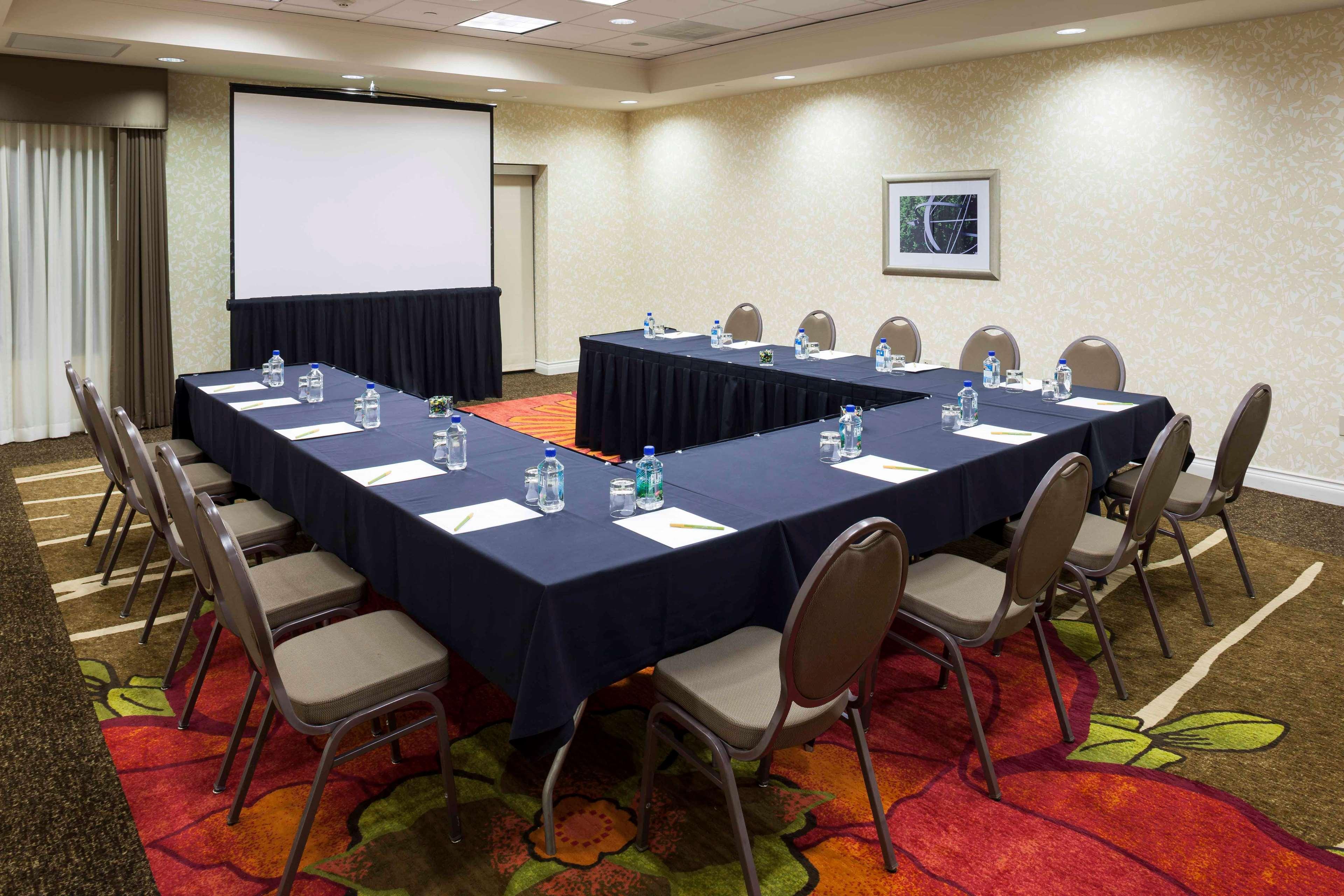 Hilton Garden Inn Dallas Λούισβιλ Εξωτερικό φωτογραφία